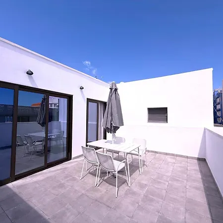 Apartamento Tropicalidays Atico Marina 35 *